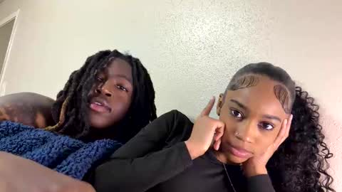 xoxoafterdark online show from February 8, 1:20 am