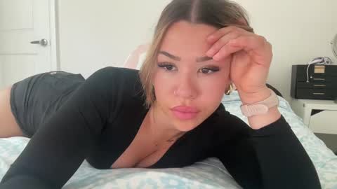 NEW CarlyXO online show from October 20, 6:46 pm