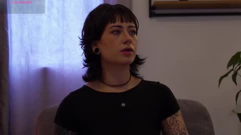 Blue online show from February 18, 6:41 pm