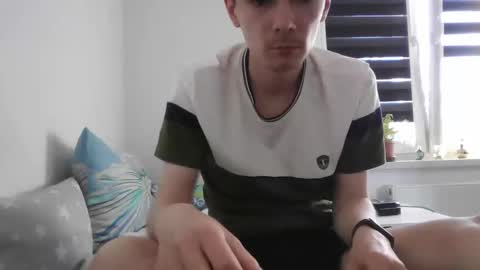 xvenon9898x online show from May 5, 4:02 pm