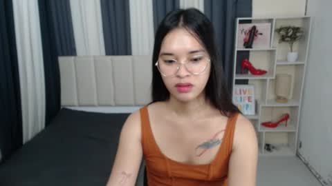 Snapshot of xxbigcockchloexx chatting on October 7, 3:57 am CHLOES ROOM online show from October 7, 3:57 am