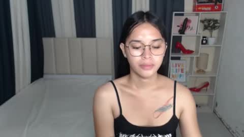 Snapshot of xxbigcockchloexx chatting on September 16, 12:18 pm CHLOES ROOM online show from September 16, 12:18 pm