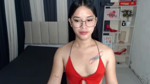 Snapshot of xxbigcockchloexx chatting on September 13, 11:29 pm CHLOES ROOM online show from September 13, 11:29 pm