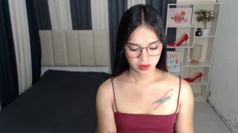 Snapshot of xxbigcockchloexx chatting on September 8, 5:56 pm CHLOES ROOM online show from September 8, 5:56 pm