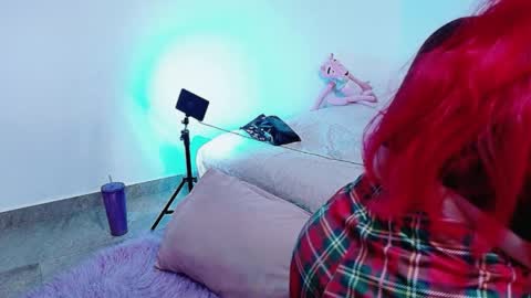 xxgreengoodxx online show from April 3, 9:55 pm