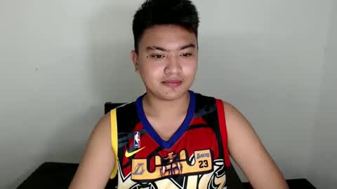 Snapshot of xxhotloyd_cummerx chatting on December 26, 6:01 pm Loyd online show from December 26, 6:01 pm