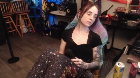 Lilith online show from November 6, 5:21 am