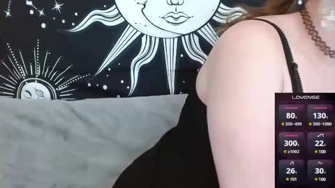 Natalie Jade online show from February 25, 4:25 pm