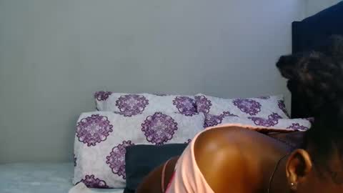 xxsexytalia28 online show from October 27, 7:03 pm