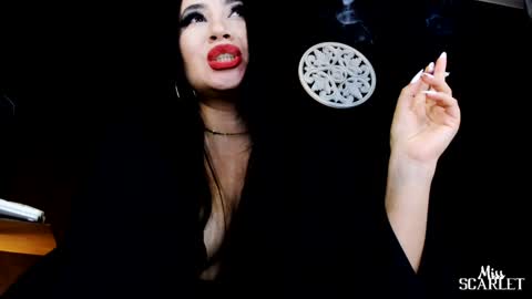 Snapshot of xxx_madamme chatting on December 3, 5:48 am Mistress Scarlet Igmiss scarlet978 online show from December 3, 5:48 am