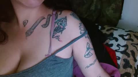 Snapshot of xxx_morena chatting on January 17, 3:55 am   LILI  online show from January 17, 3:55 am