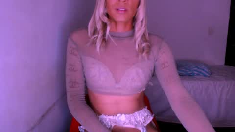 Chiara online show from April 4, 2:51 am