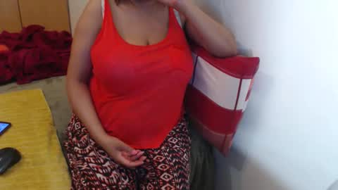 Ayanda online show from April 15, 8:09 pm