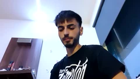 xxxdonpuiuuxxx online show from April 12, 4:27 am