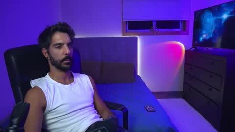 Snapshot of xxxhabibi chatting on October 7, 9:22 pm xxxhabibi online show from October 7, 9:22 pm