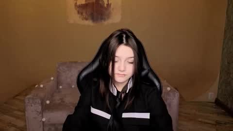 foxy online show from February 9, 9:46 am