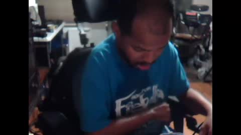 xxxonwheelz online show from October 26, 4:02 am