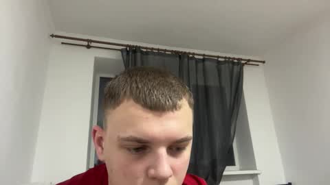 Leo online show from February 25, 7:50 pm