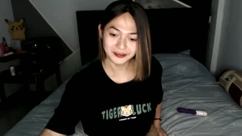 xxxur_wild_asianxxx online show from February 1, 1:02 am