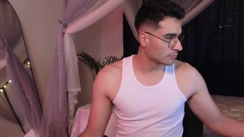 July and Fer online show from February 5, 1:04 pm