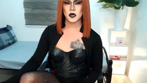 QueenMarina online show from February 14, 2:09 pm