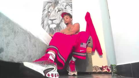 Sr. Y0ung Master online show from November 26, 2:53 am