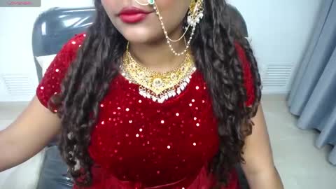 yazhini online show from April 14, 12:41 pm