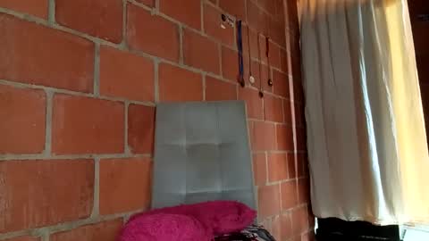 Yajz online show from October 24, 1:23 pm