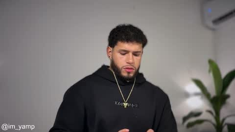 yamp sambrano online show from December 3, 2:23 am