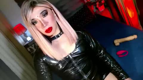 REYAN online show from October 26, 5:52 am