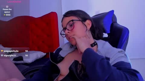 yan_nyan online show from February 25, 11:59 pm