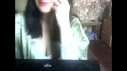 Snapshot of yanafiesta chatting on October 9, 10:21 am yanafiesta online show from October 9, 10:21 am