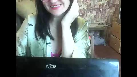 yanafiesta online show from October 21, 10:20 am