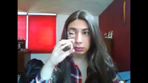 Snapshot of yasmin_paez23 chatting on October 23, 5:14 pm Yasmin Paez online show from October 23, 5:14 pm