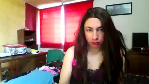 Snapshot of yasmin_paez23 chatting on December 12, 6:53 pm Yasmin Paez online show from December 12, 6:53 pm