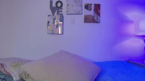 Snapshot of yayoi_cresp18 chatting on September 11, 11:44 am yayoi_cresp18 online show from September 11, 11:44 am