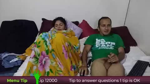 Snapshot of yazflor chatting on January 31, 4:36 am Hazzan y Greisy online show from January 31, 4:36 am