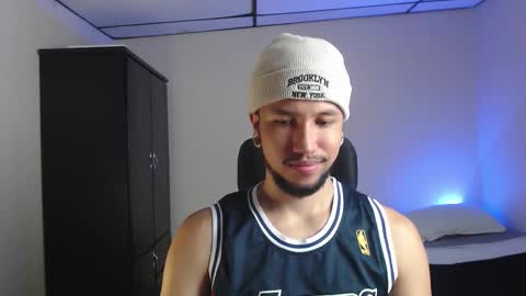 yeff online show from November 5, 2:24 am