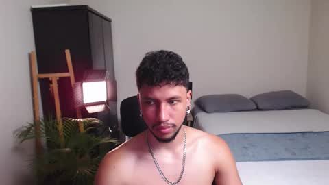 yeff online show from February 19, 12:10 am