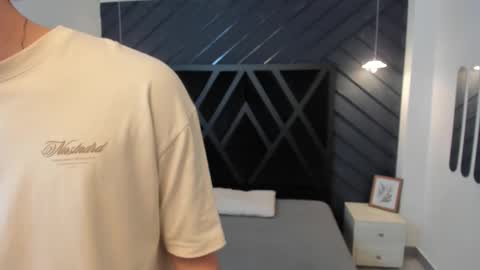 YEIKO ROMERO online show from March 1, 5:38 pm