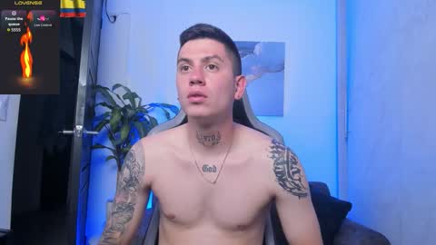 YEIKO ROMERO online show from October 27, 7:03 pm