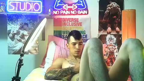 Snapshot of yeisoncastellanos1999 chatting on September 25, 1:34 am yeisoncastellanos1999 online show from September 25, 1:34 am
