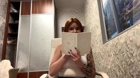 Alice online show from February 8, 5:49 pm