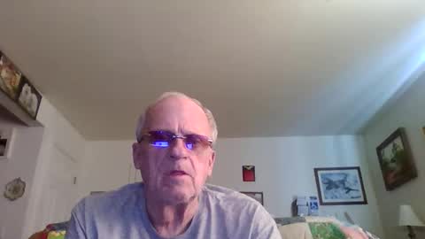 yellowsnowman70 online show from March 28, 4:08 pm