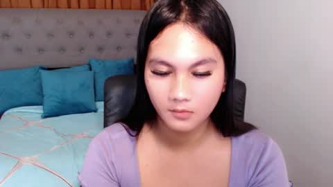 Snapshot of yen_bente chatting on October 13, 11:07 pm Yen online show from October 13, 11:07 pm