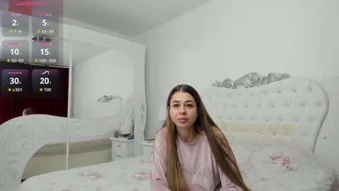 yennefer13 online show from November 30, 10:06 pm