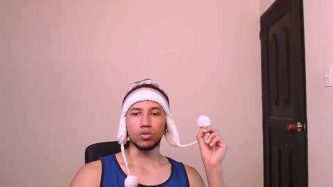 Yeff ind. model  online show from December 28, 6:29 pm