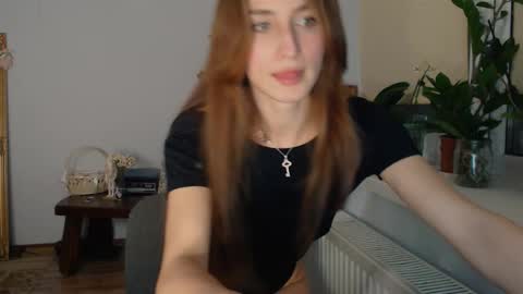 Zoe online show from January 8, 9:31 pm