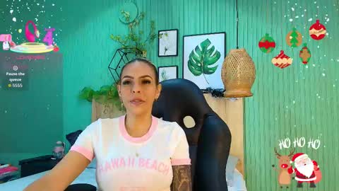 yessika_parker online show from December 18, 6:36 pm