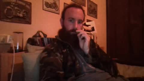 yeti_92 online show from December 1, 5:33 pm